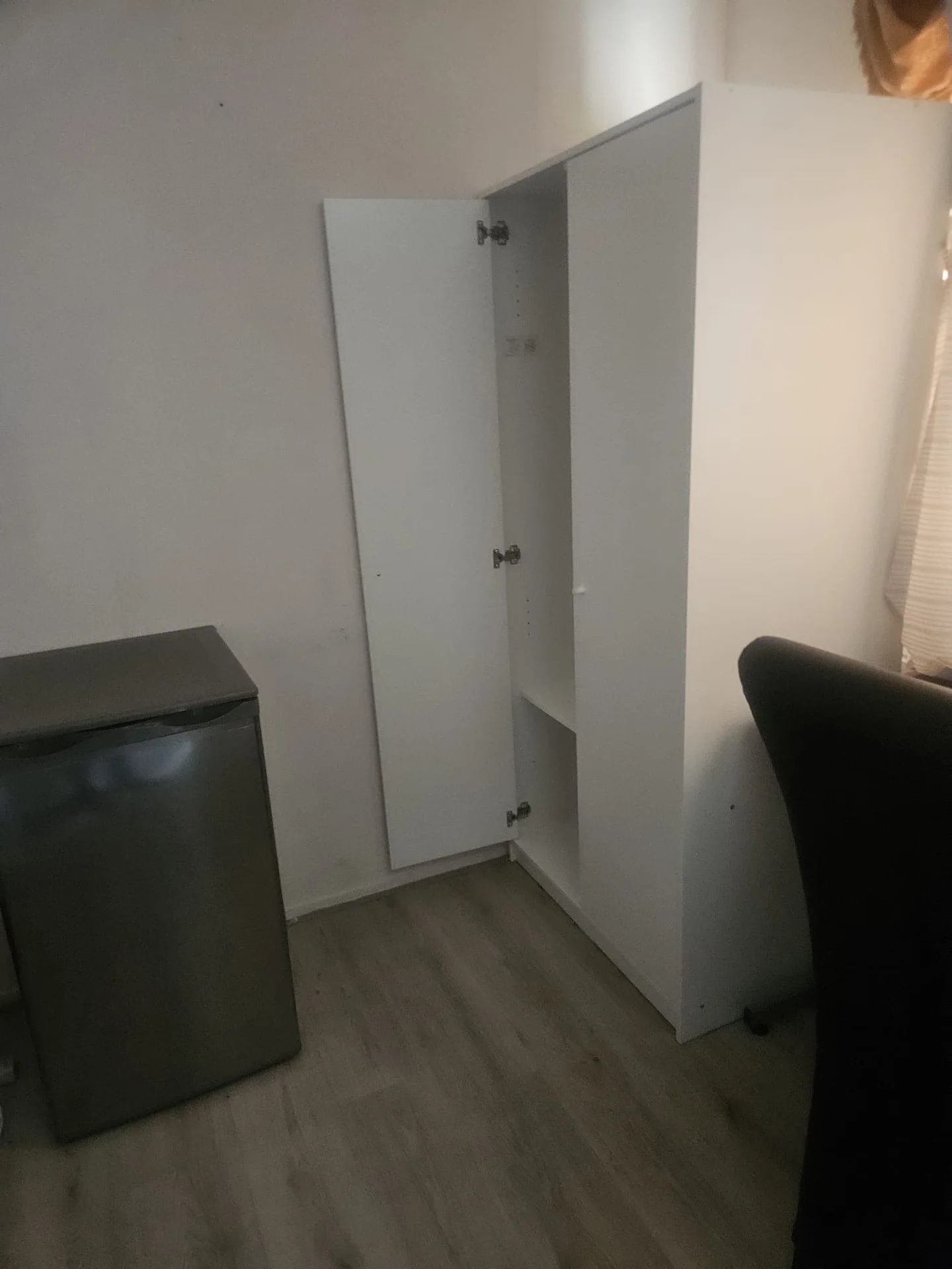 Foto van de Kamer gelegen aan de Rosa Luxemburgstraat in Amsterdam