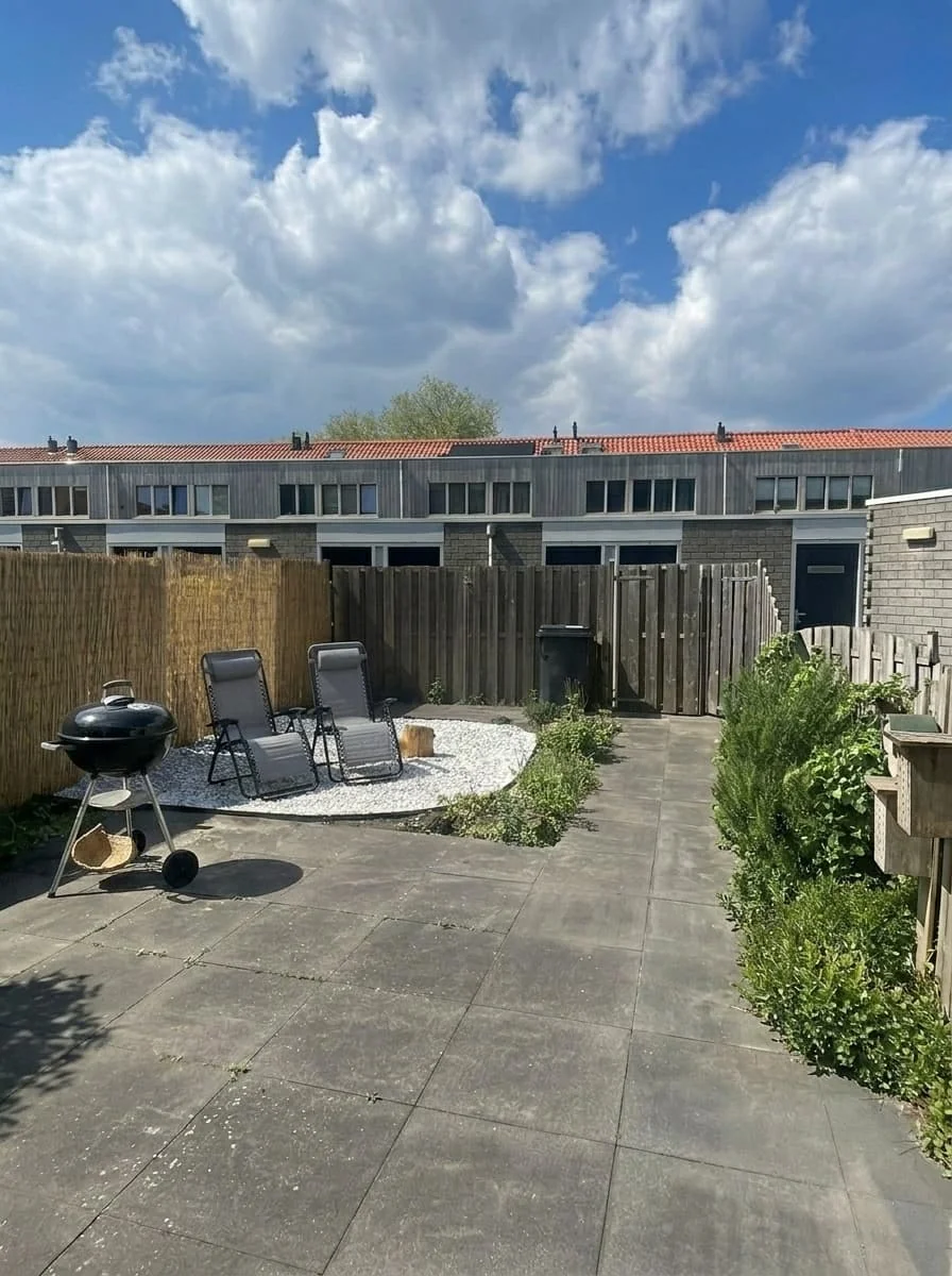 geblurde versie van de foto als achtergrond