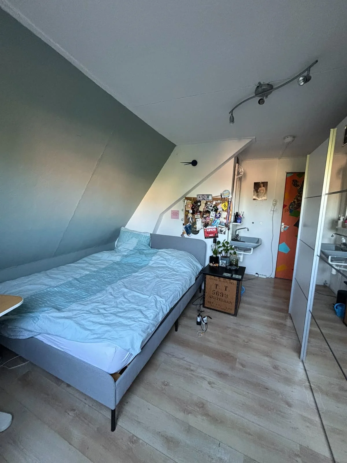 Foto van de Kamer gelegen aan de Oldenzaalsestraat in Enschede