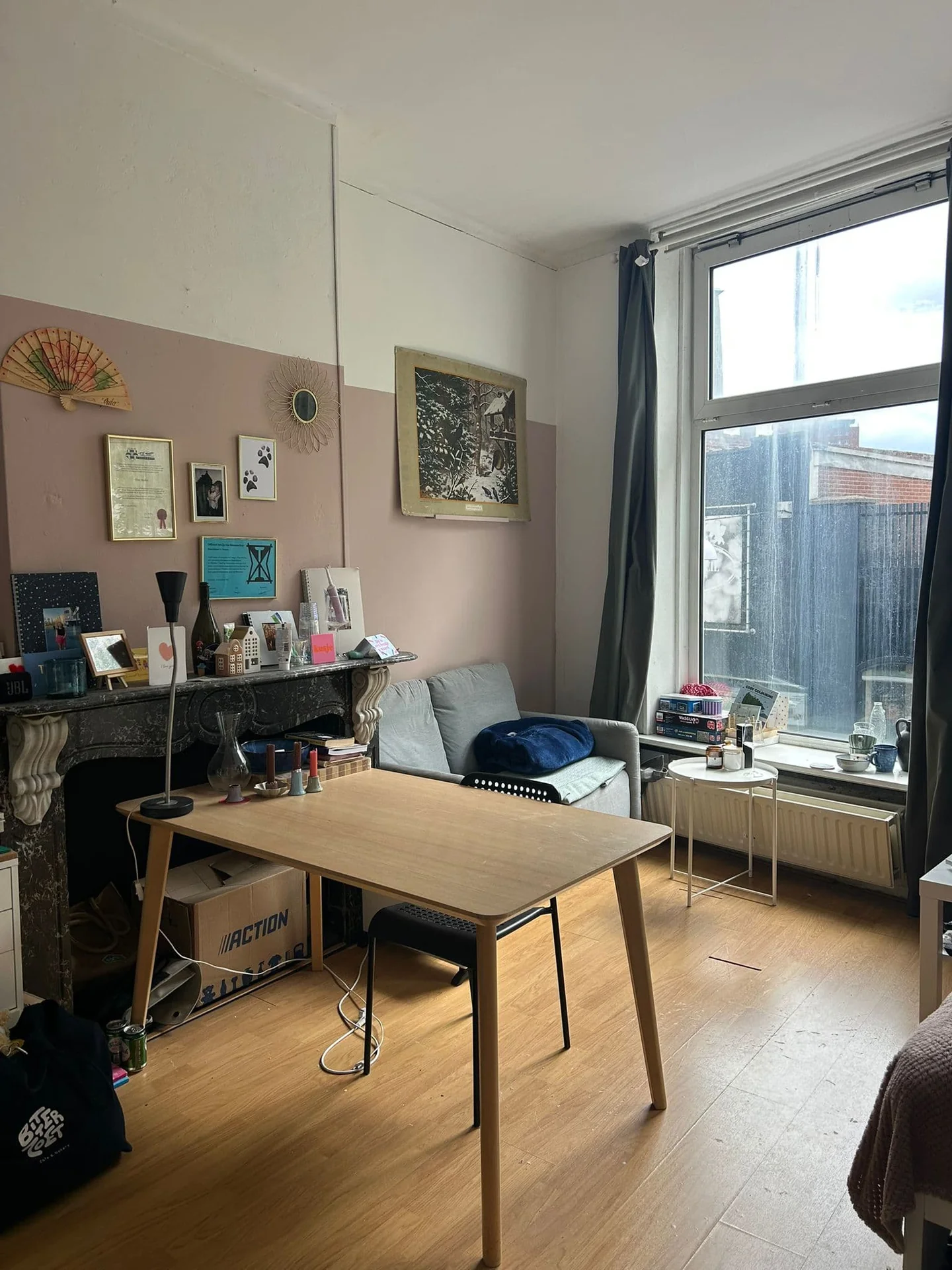 geblurde versie van de foto als achtergrond