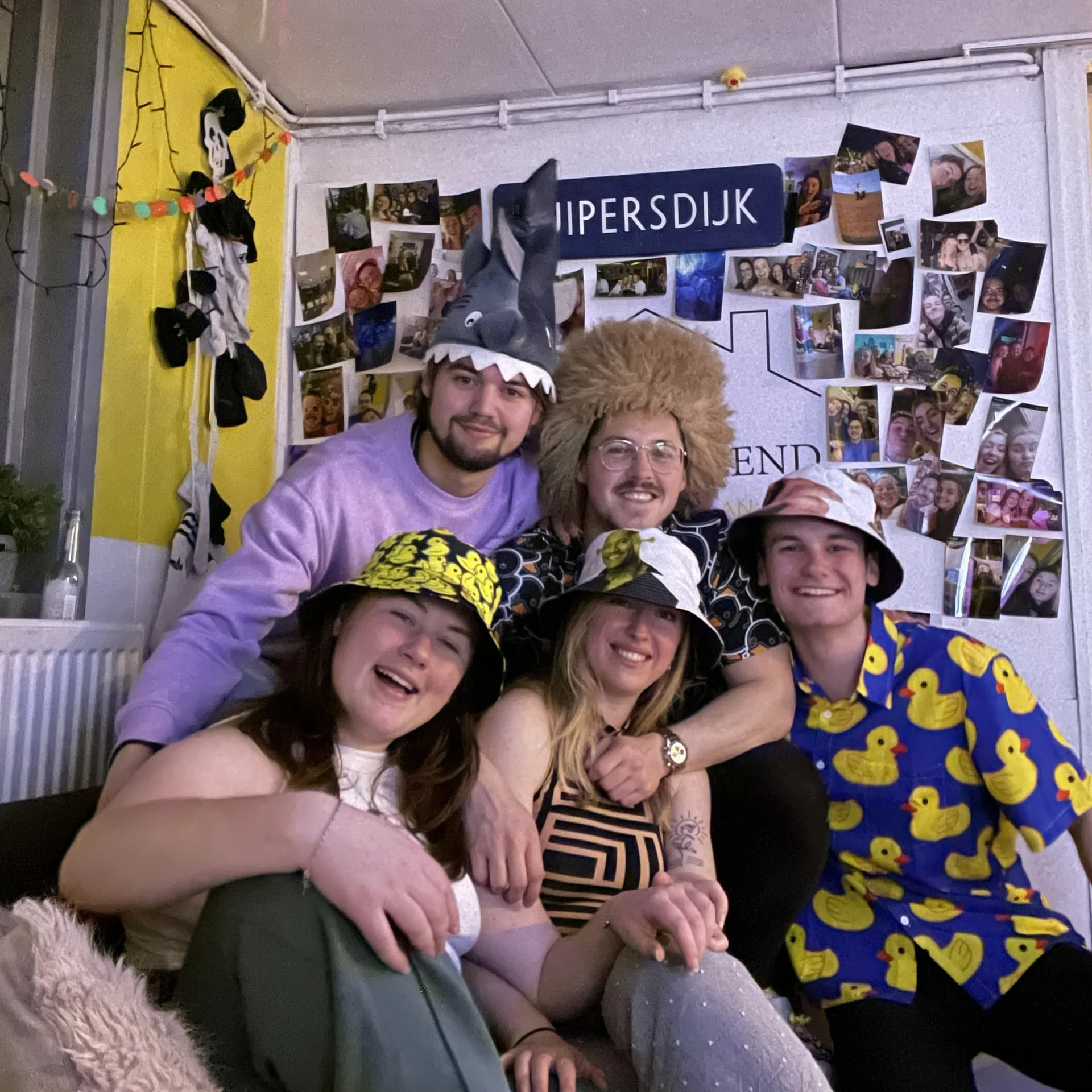 geblurde versie van de foto als achtergrond