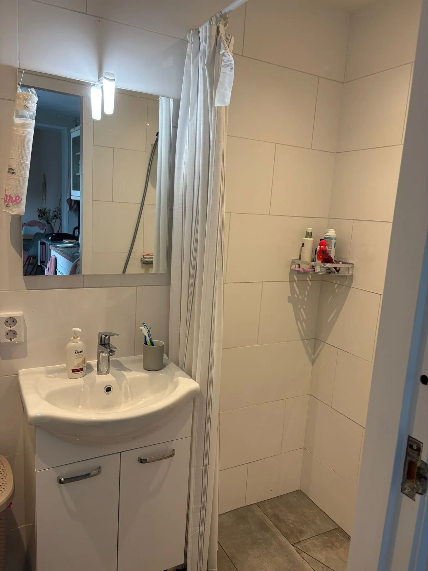 Foto van de Studio gelegen aan de Anna Paulownastraat in Groningen