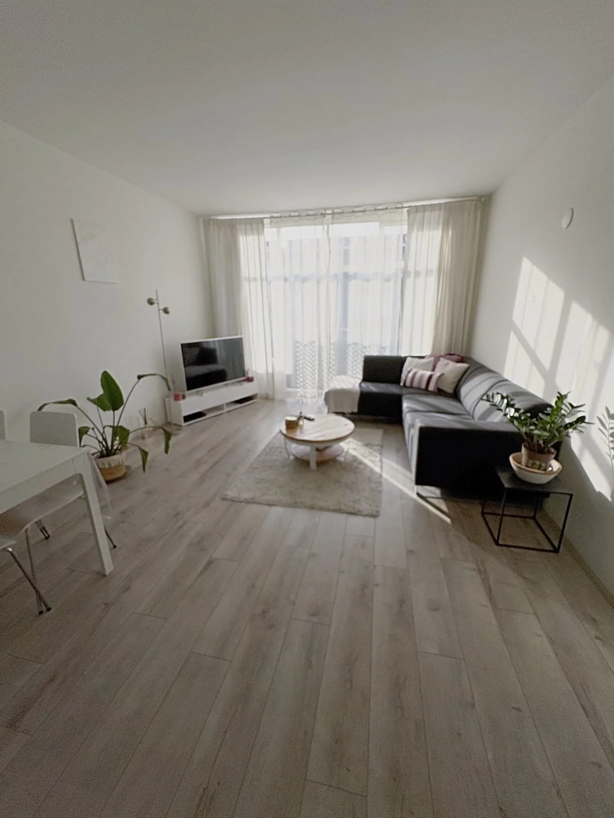 Foto van de Kamer gelegen aan de Louise de Colignystraat in Amsterdam