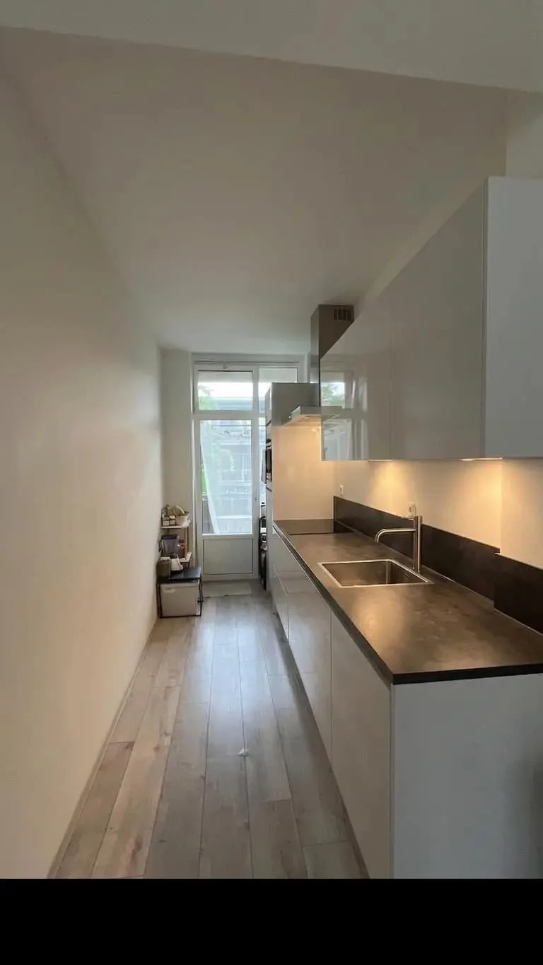 Foto van de Kamer gelegen aan de Louise de Colignystraat in Amsterdam