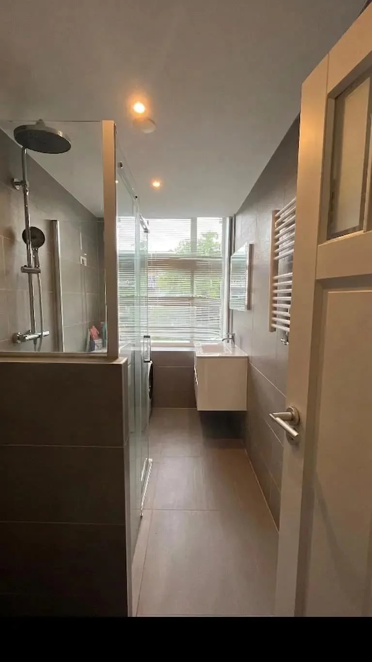 Foto van de Kamer gelegen aan de Louise de Colignystraat in Amsterdam