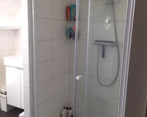 Foto van de Kamer gelegen aan de Adelaarstraat in Badhoevedorp