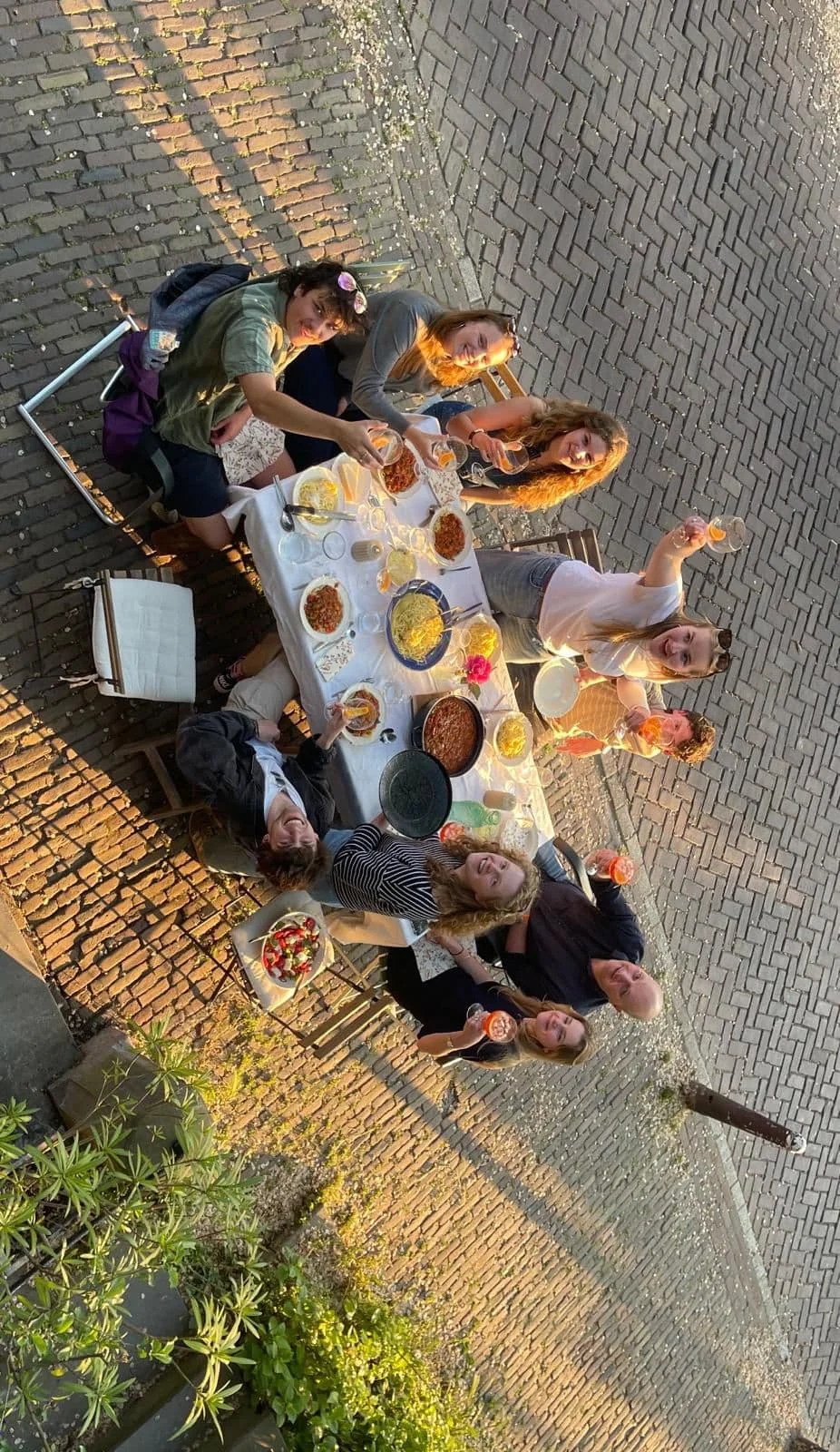 geblurde versie van de foto als achtergrond