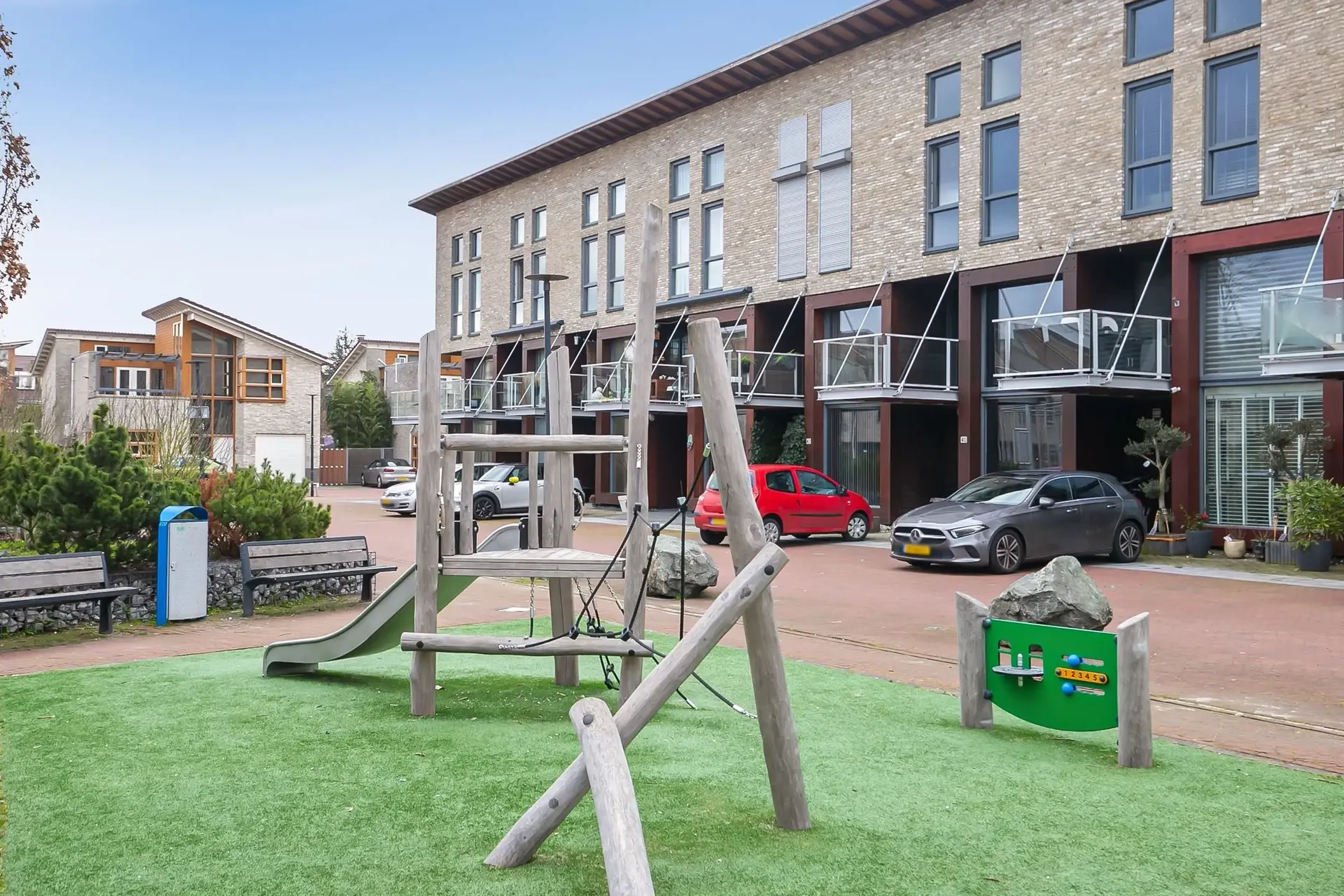 geblurde versie van de foto als achtergrond