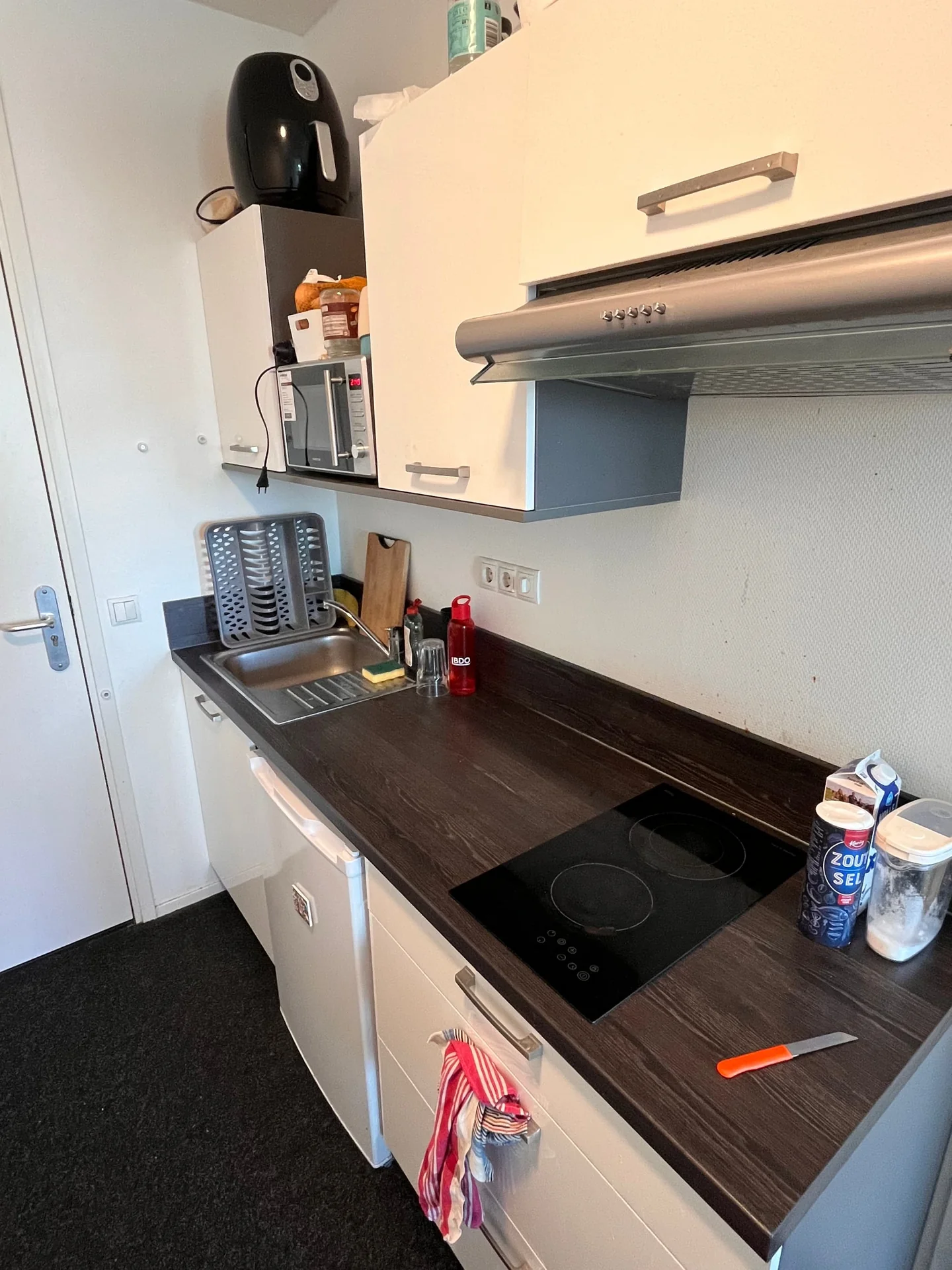 geblurde versie van de foto als achtergrond