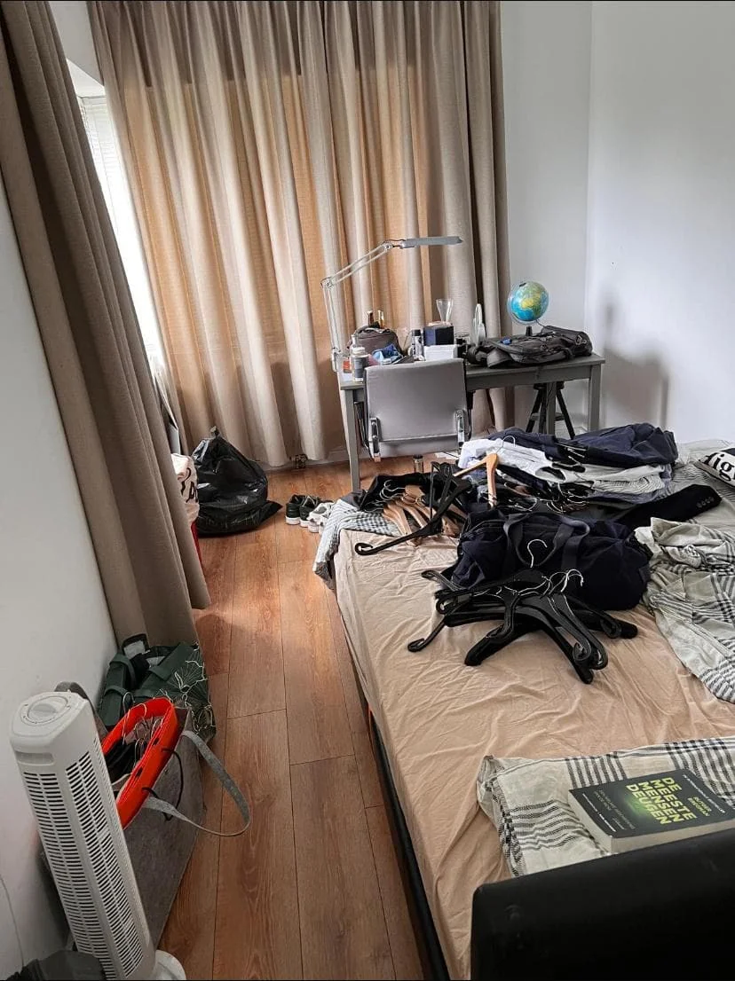geblurde versie van de foto als achtergrond