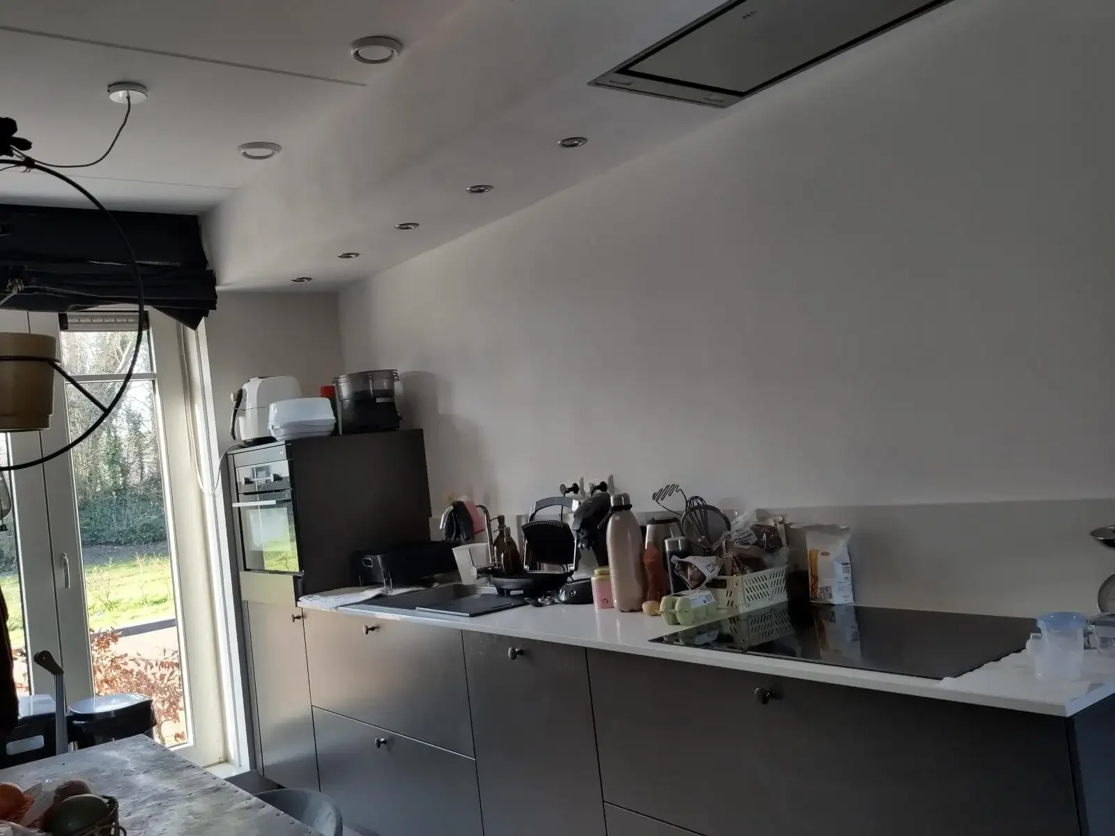 geblurde versie van de foto als achtergrond