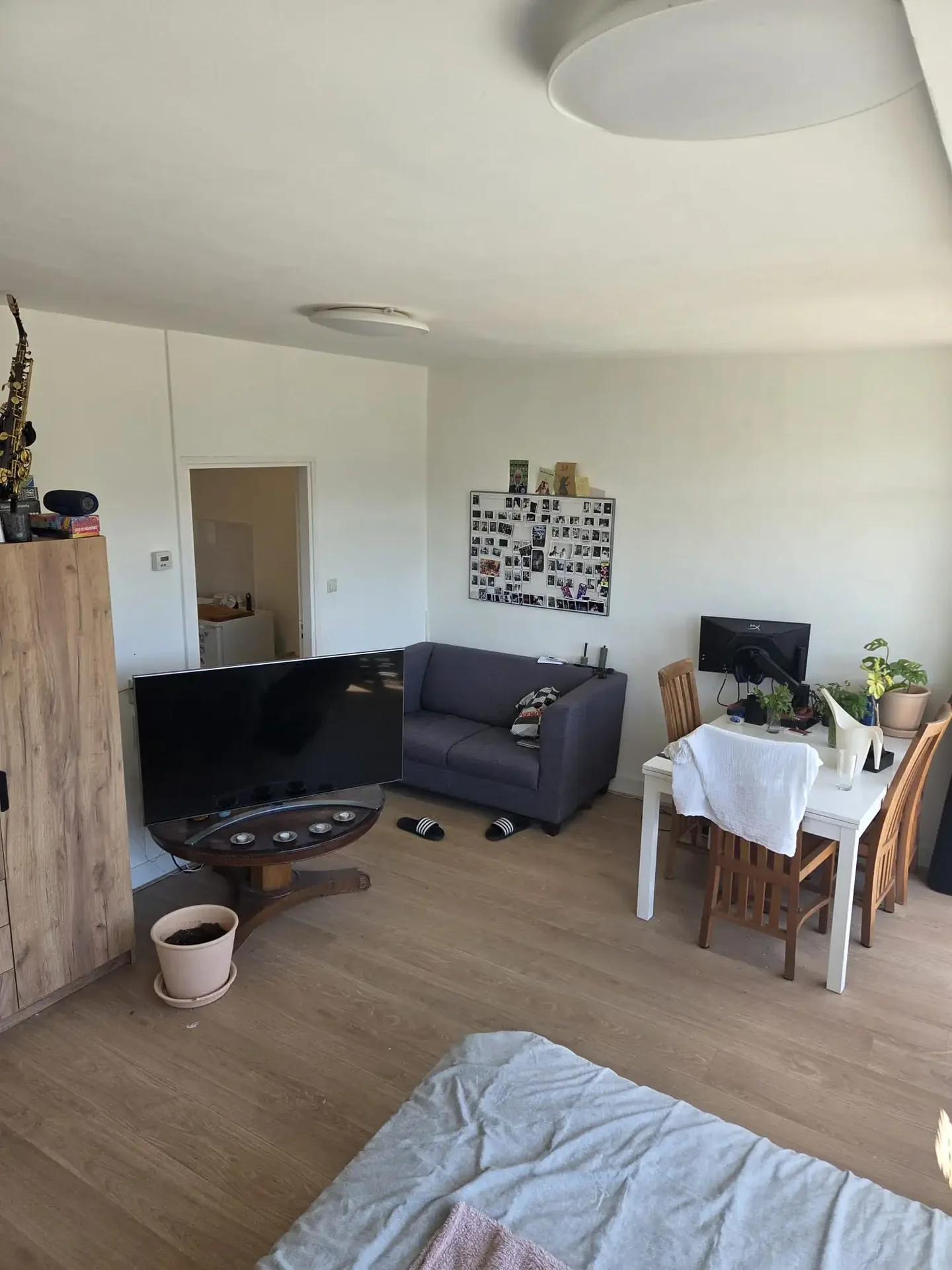 geblurde versie van de foto als achtergrond