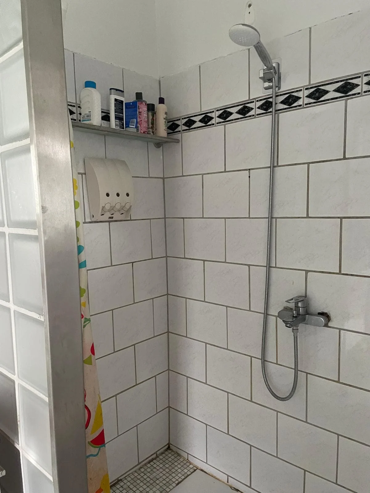 Foto van de Kamer gelegen aan de Kruiningenstraat in Rotterdam
