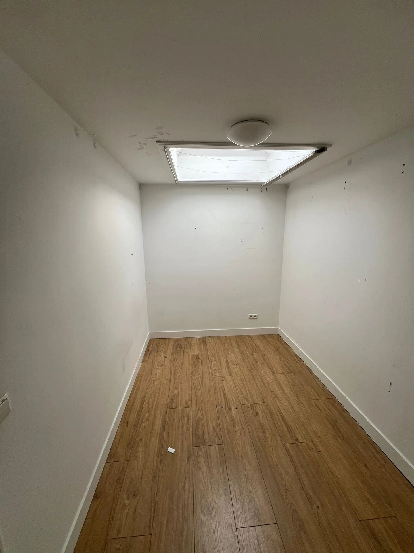 Foto van de Kamer gelegen aan de Bergweg in Rotterdam