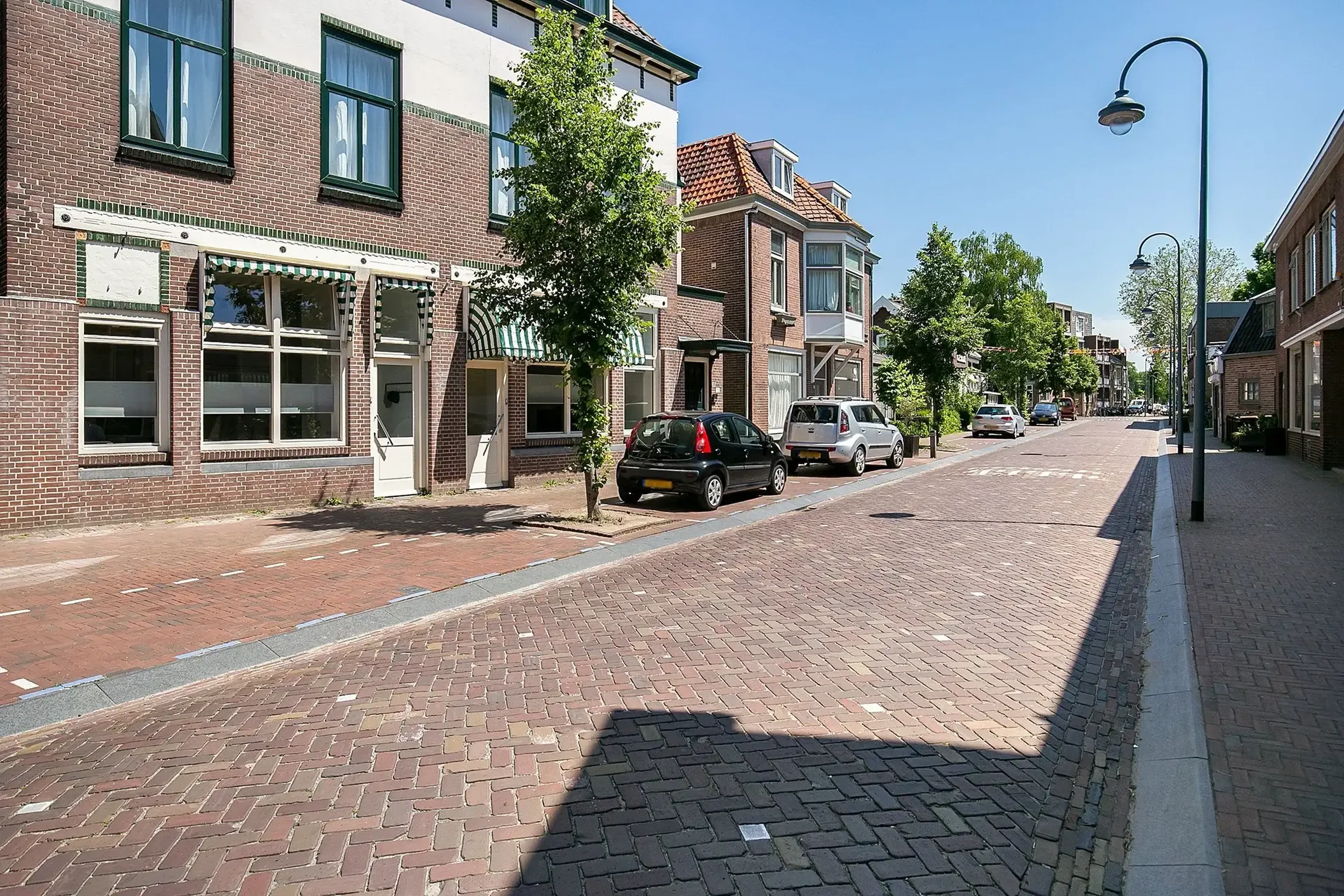 geblurde versie van de foto als achtergrond