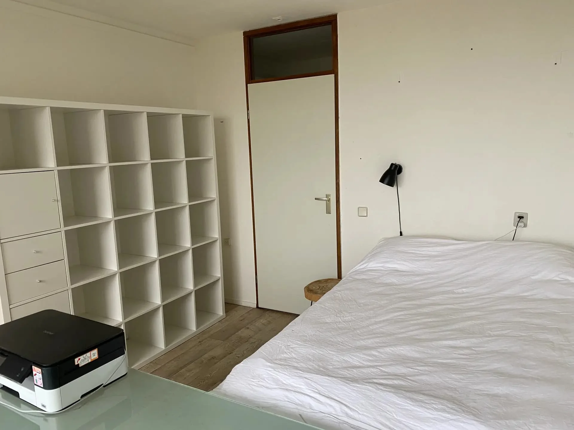 geblurde versie van de foto als achtergrond