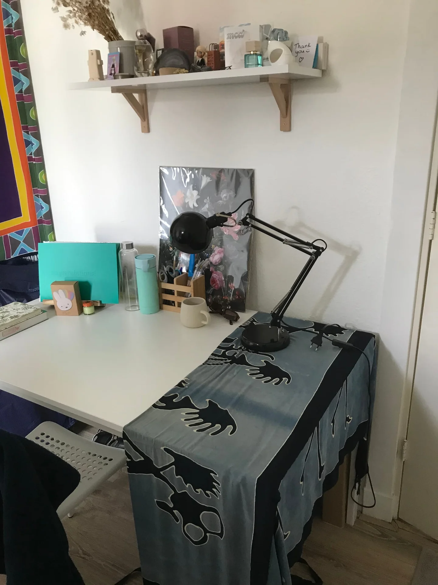 geblurde versie van de foto als achtergrond