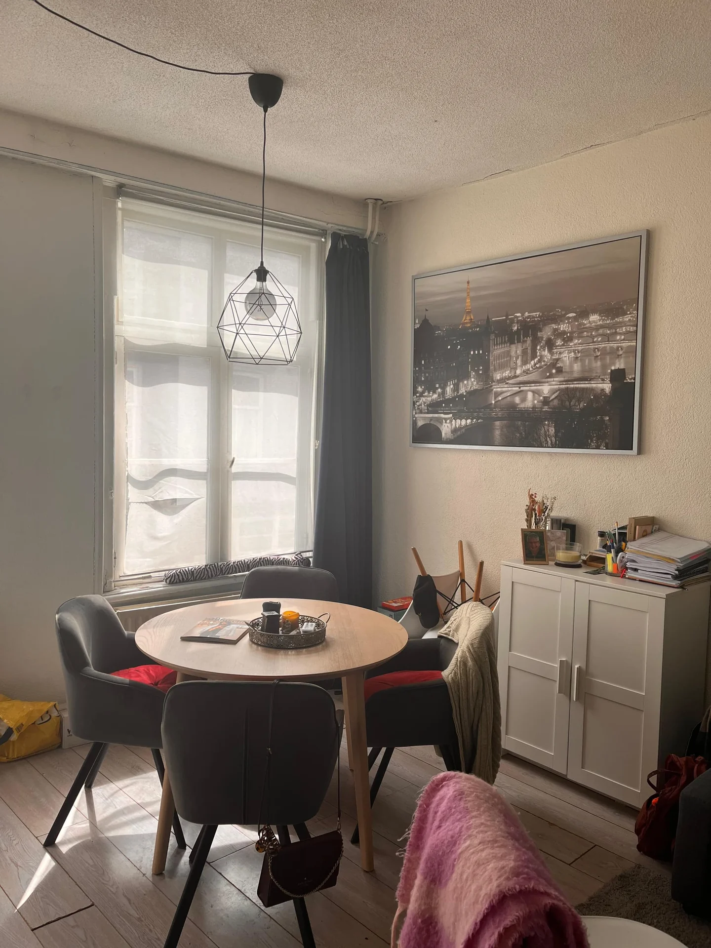 geblurde versie van de foto als achtergrond