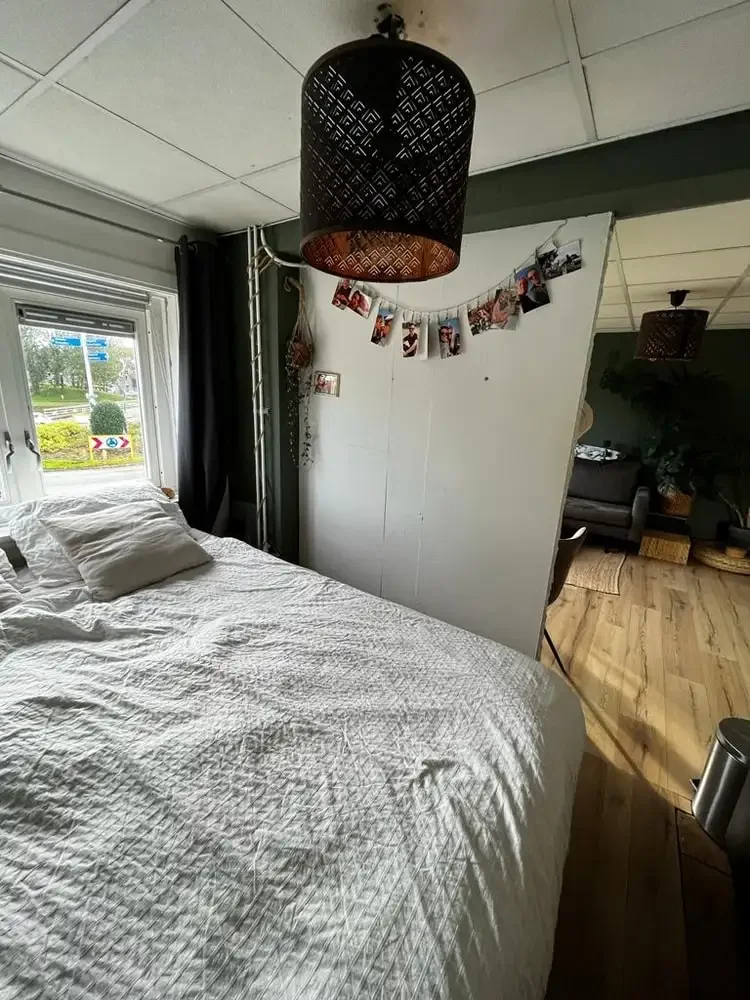 geblurde versie van de foto als achtergrond