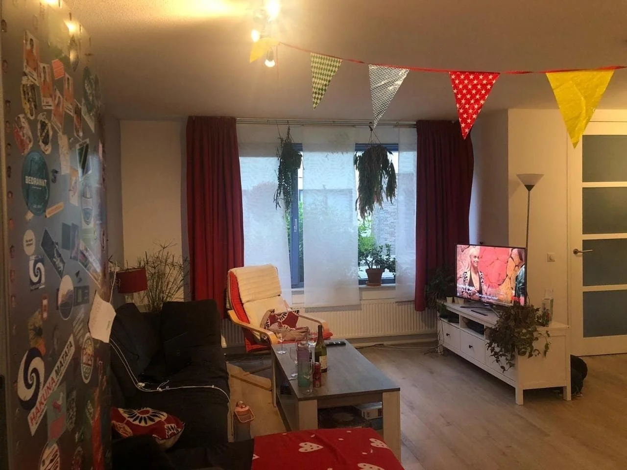 geblurde versie van de foto als achtergrond