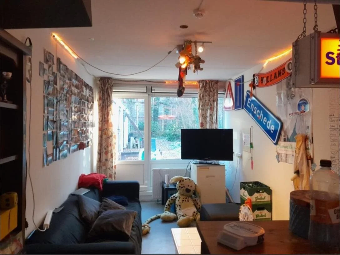 geblurde versie van de foto als achtergrond
