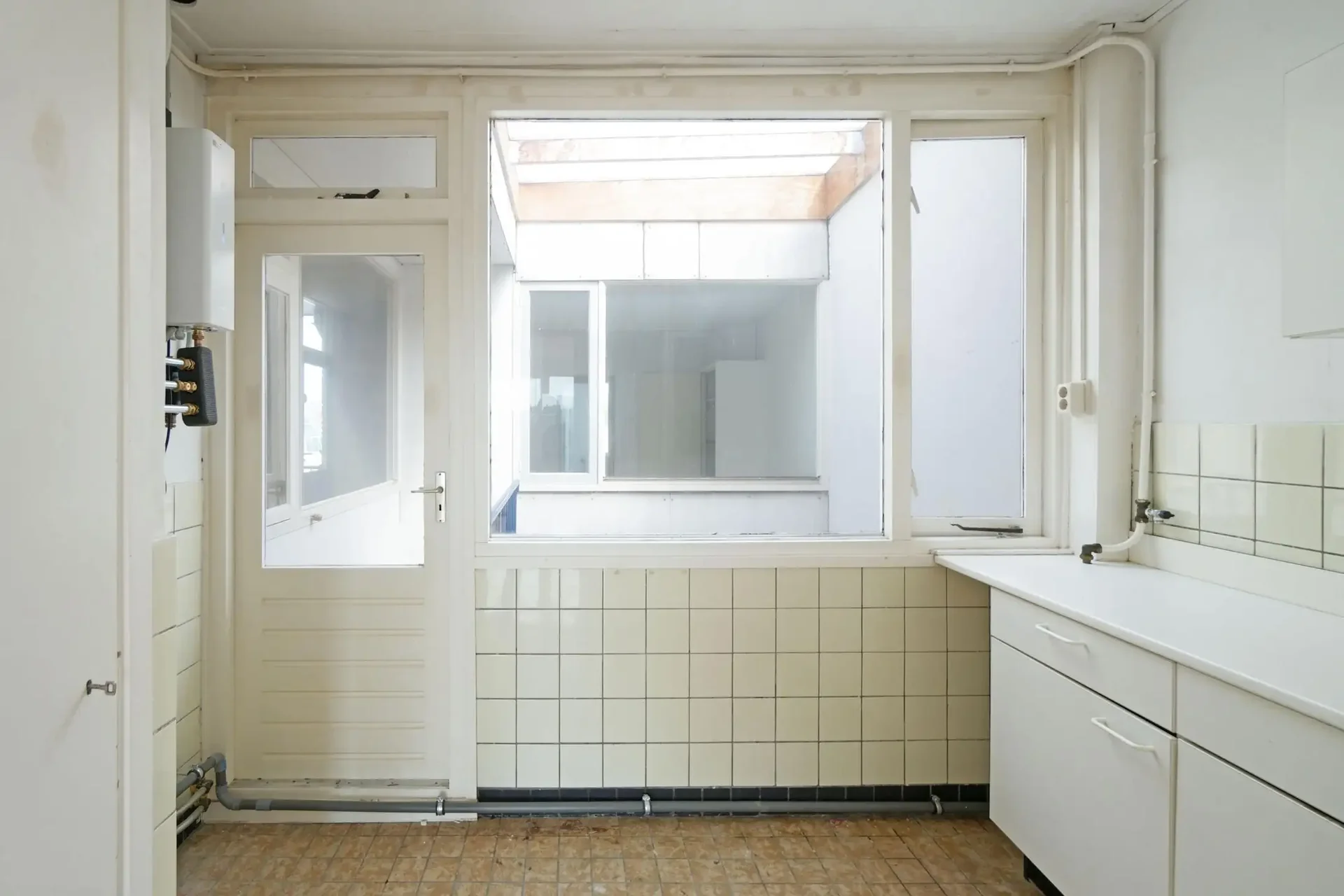 geblurde versie van de foto als achtergrond