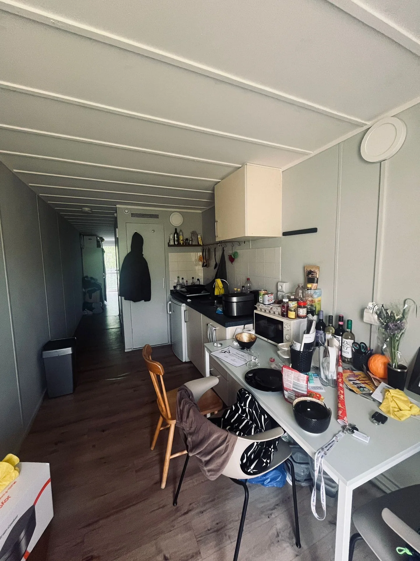 geblurde versie van de foto als achtergrond