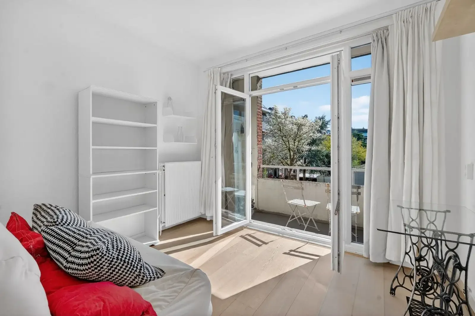 Foto van de Appartement gelegen aan de Karperweg in Amsterdam