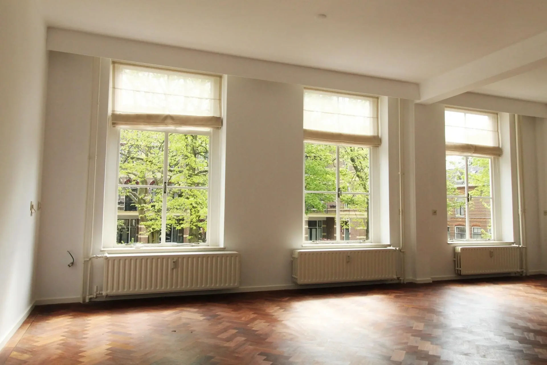Foto van de Appartement gelegen aan de Parkweg in Den Haag