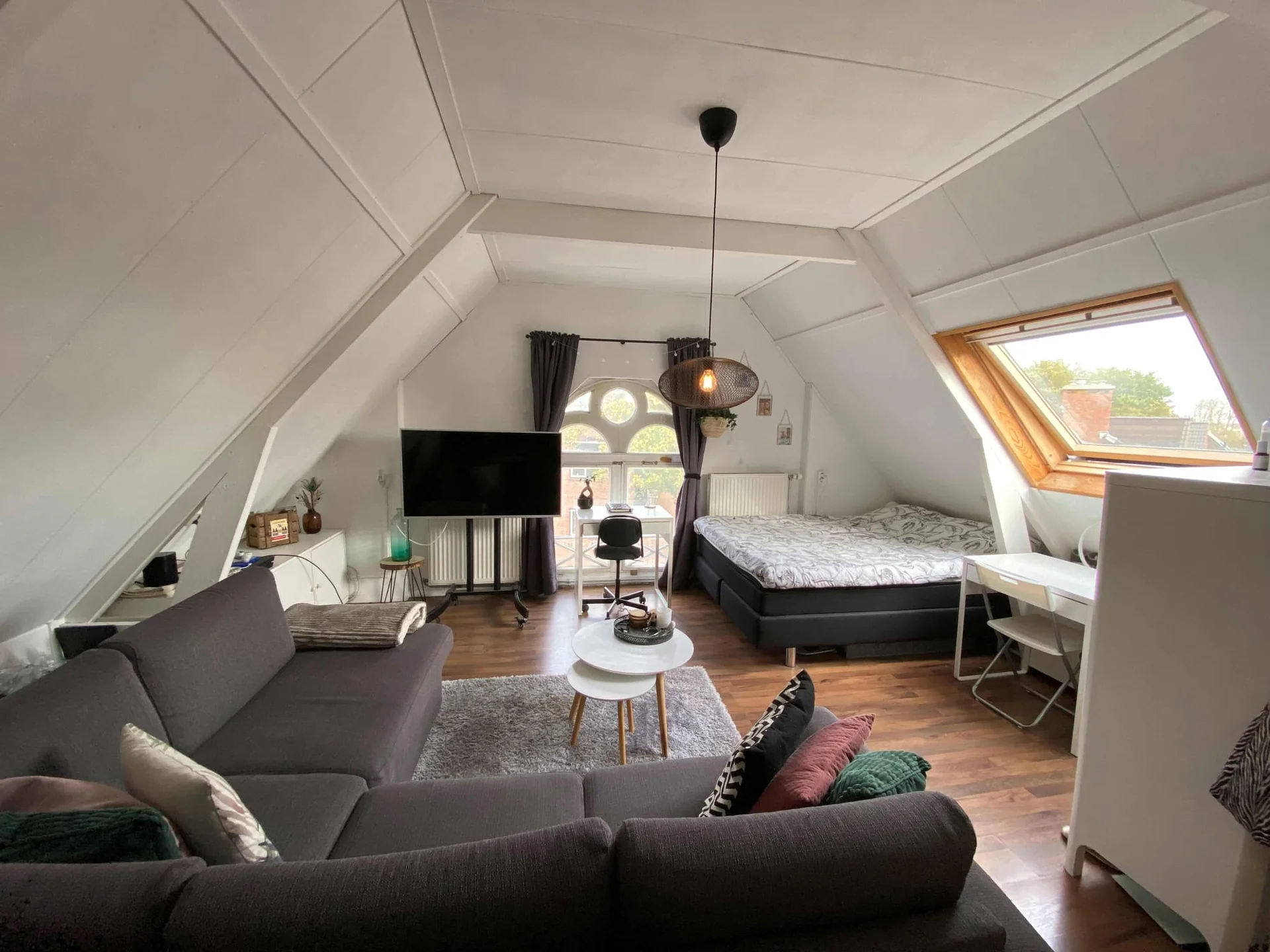Foto van de Kamer gelegen aan de Oosterweg in Groningen