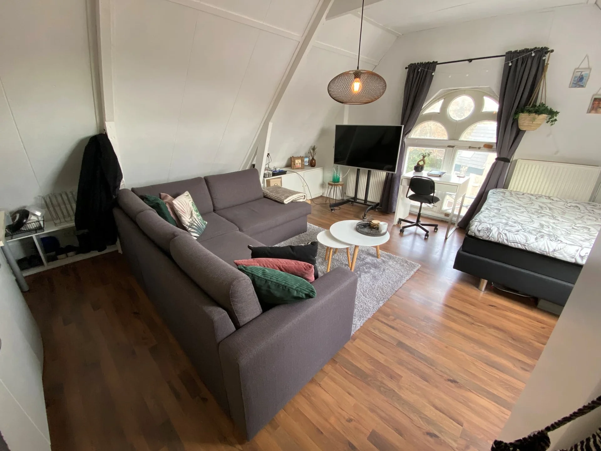 Foto van de Kamer gelegen aan de Oosterweg in Groningen