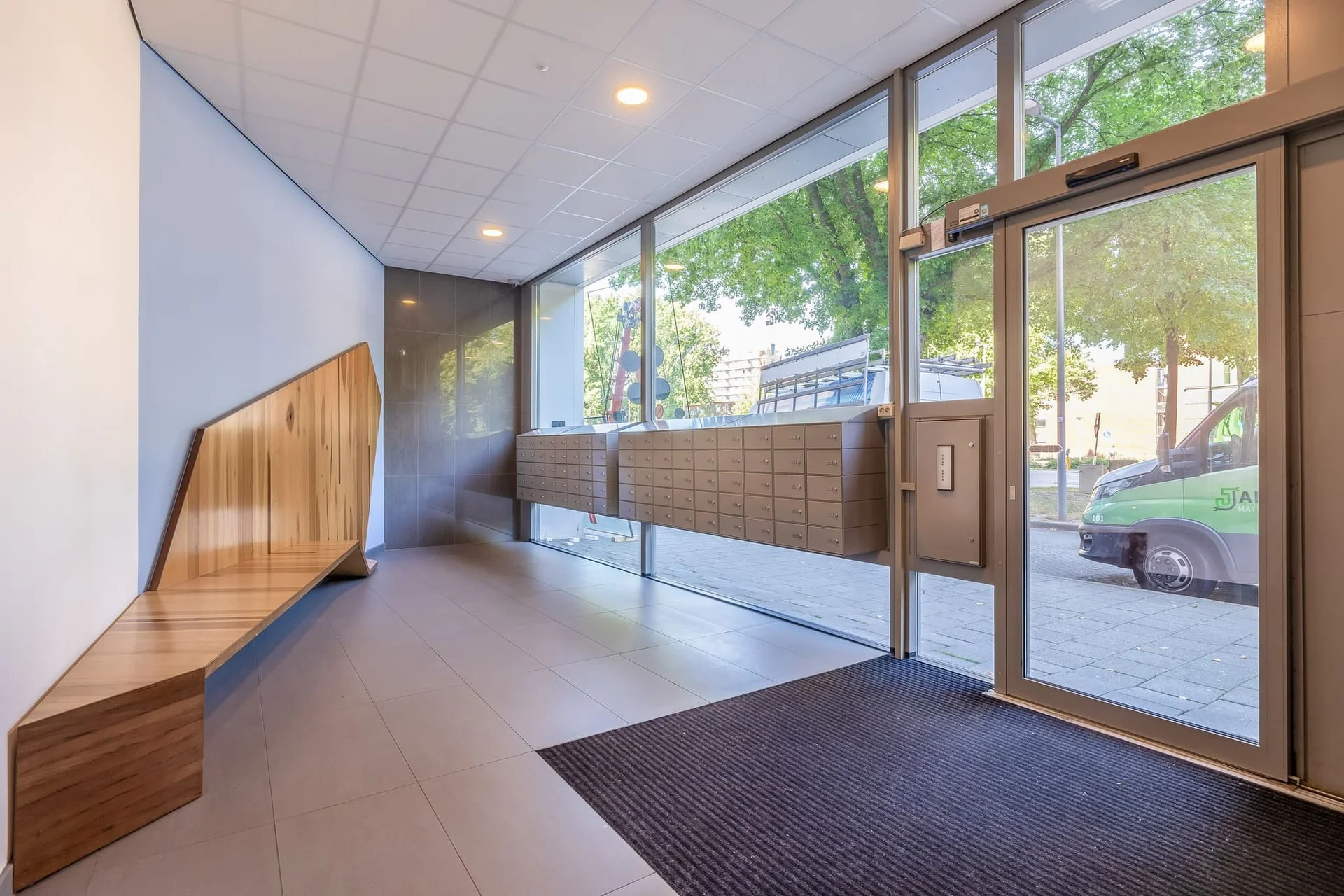Foto van de Appartement gelegen aan de Chris Bennekerslaan in Rotterdam
