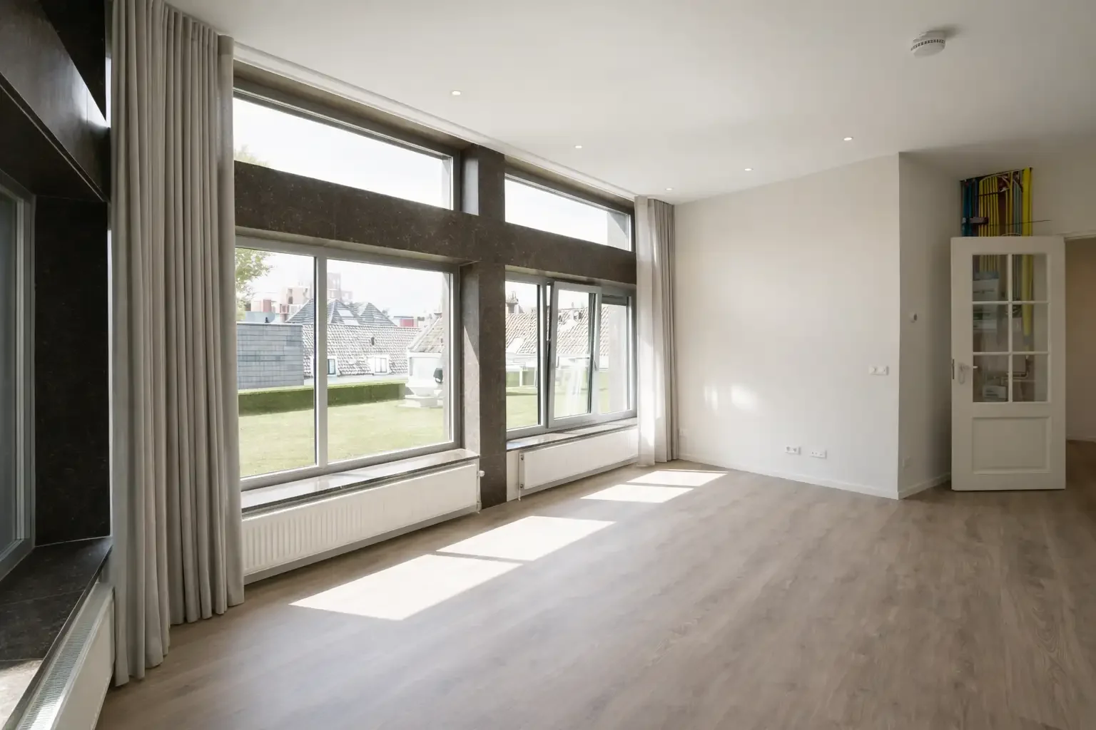 geblurde versie van de foto als achtergrond