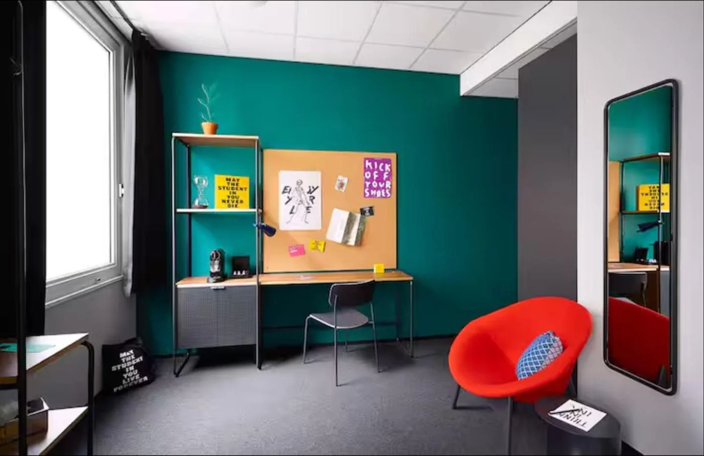 geblurde versie van de foto als achtergrond