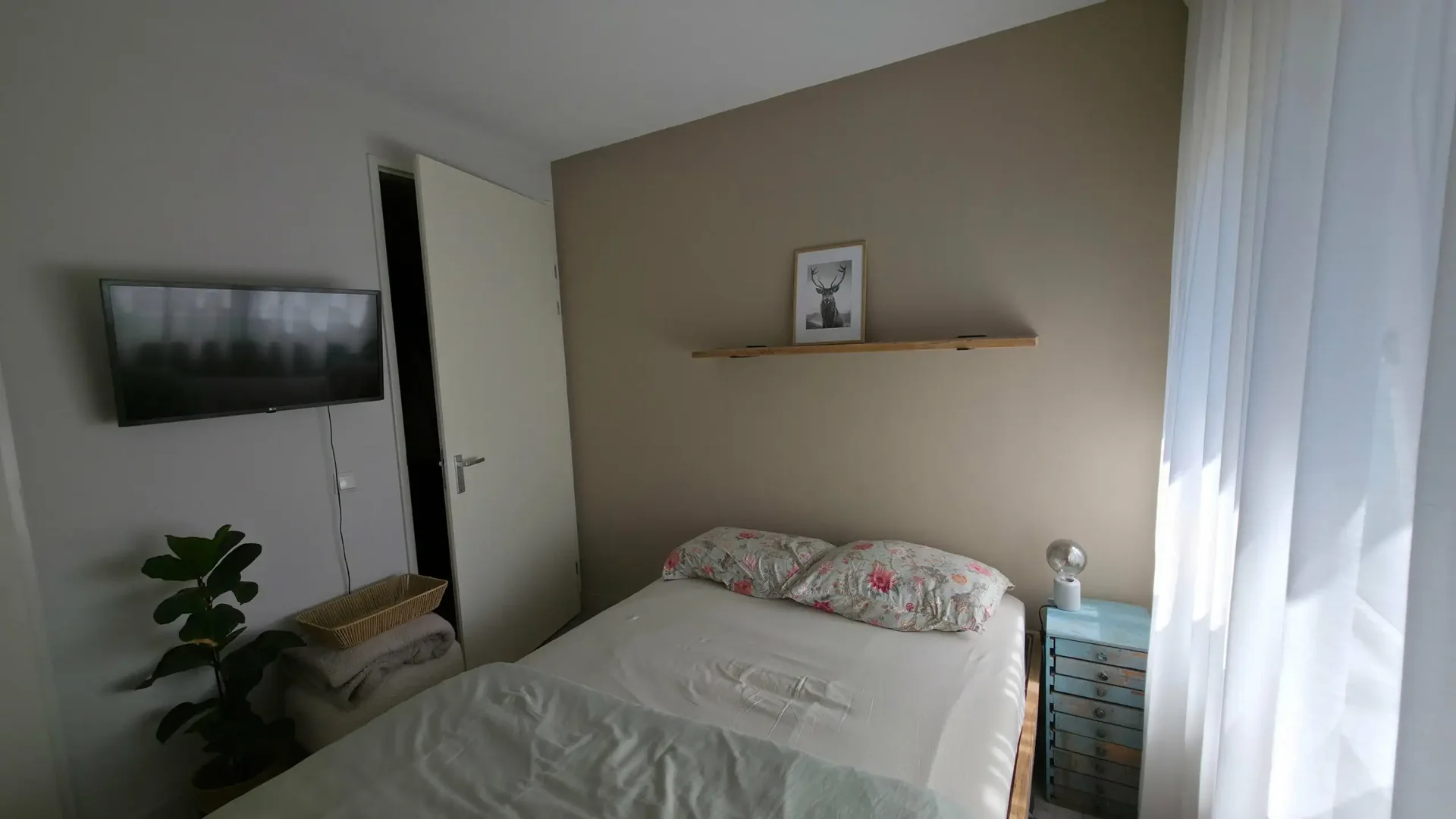 geblurde versie van de foto als achtergrond