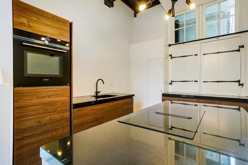 Foto van de Appartement gelegen aan de Buitenhof in Den Haag