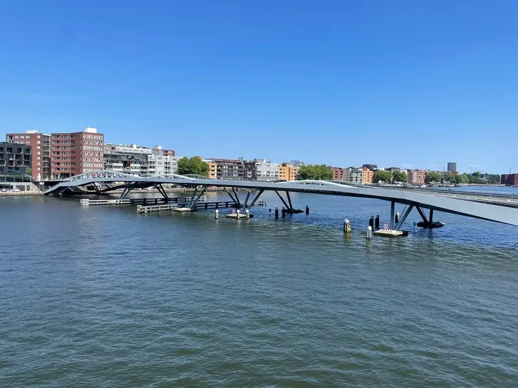 Foto van de Appartement gelegen aan de Sumatrakade in Amsterdam