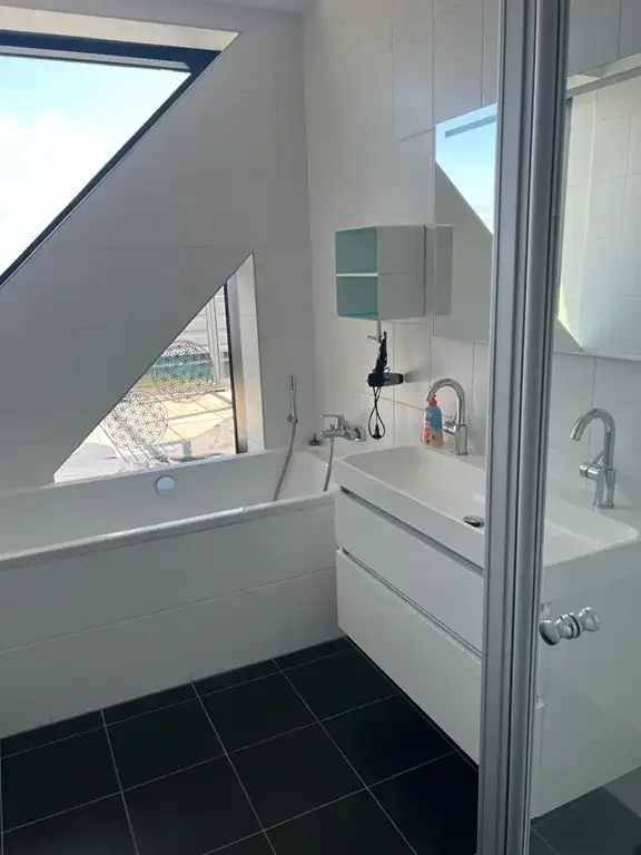 Foto van de Appartement gelegen aan de Anna van Buerenplein in Den Haag