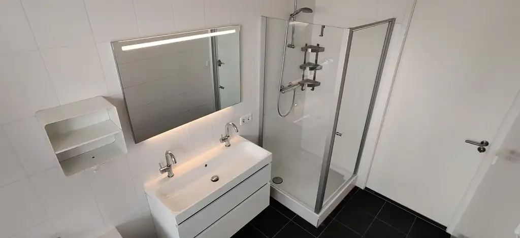 Foto van de Appartement gelegen aan de Anna van Buerenplein in Den Haag