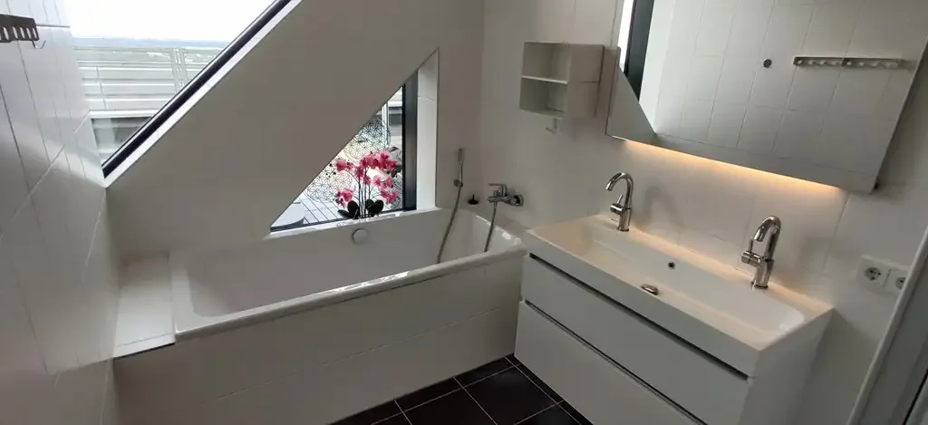 Foto van de Appartement gelegen aan de Anna van Buerenplein in Den Haag