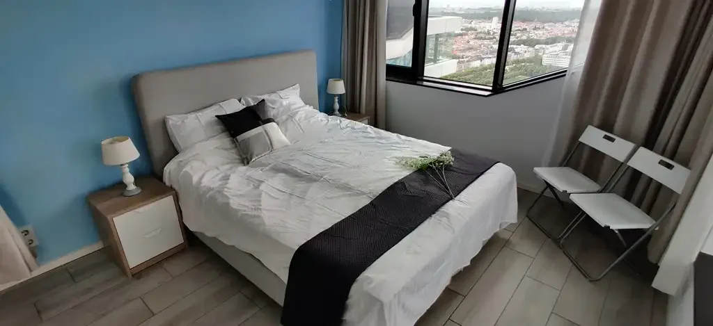 Foto van de Appartement gelegen aan de Anna van Buerenplein in Den Haag