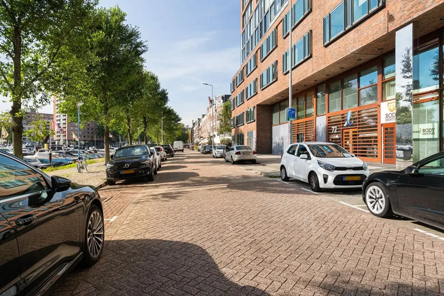 Foto van de Appartement gelegen aan de Gustav Mahlerlaan in Amsterdam