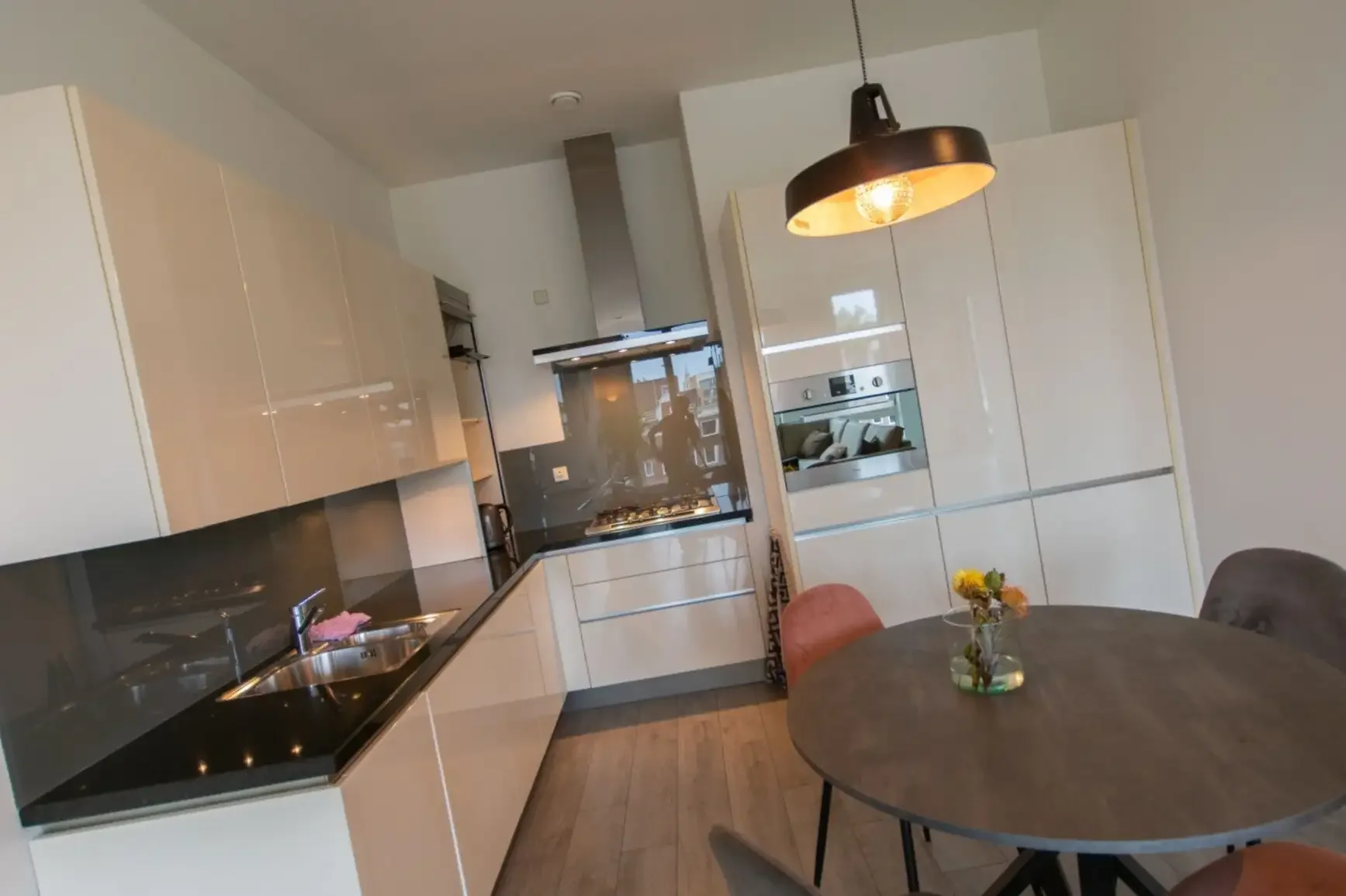 Foto van de Appartement gelegen aan de Anne Frankstraat in Amsterdam