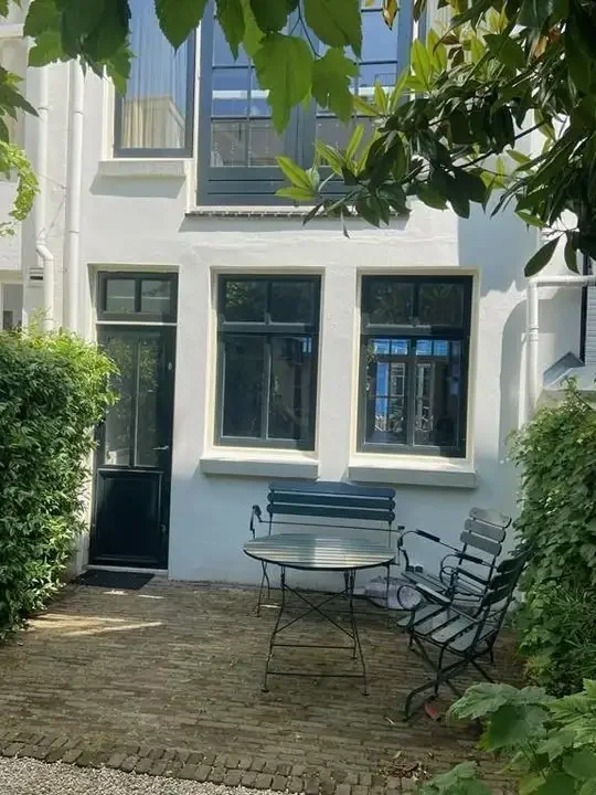 Foto van de Appartement gelegen aan de Tweede Bloemdwarsstraat in Amsterdam