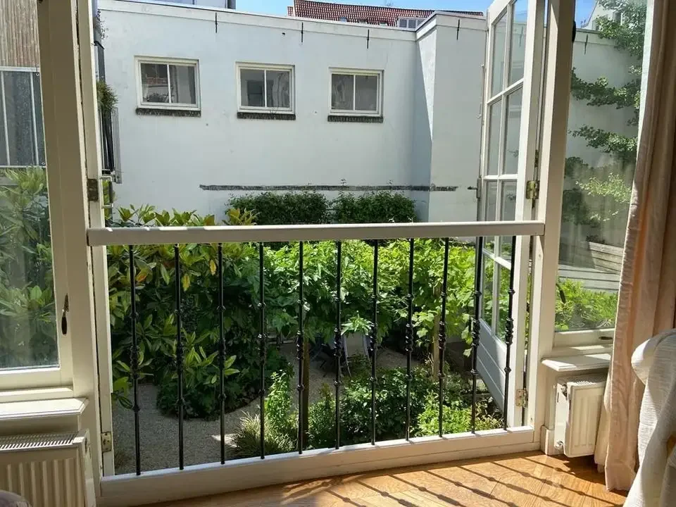 Foto van de Appartement gelegen aan de Tweede Bloemdwarsstraat in Amsterdam