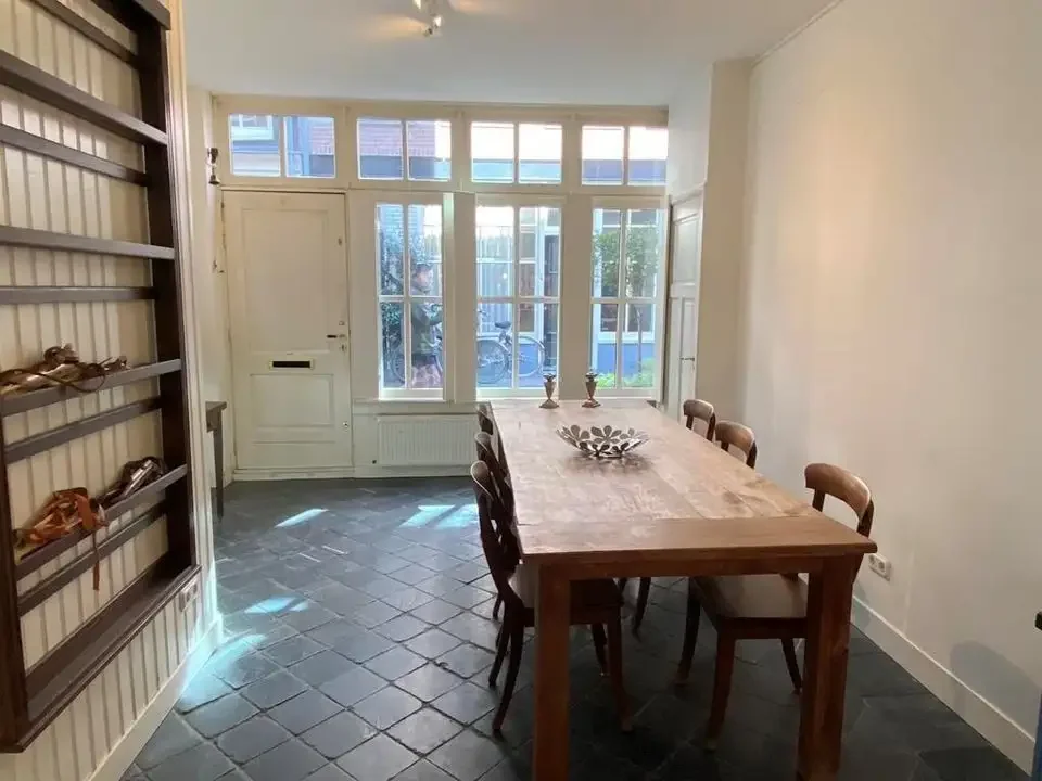 Foto van de Appartement gelegen aan de Tweede Bloemdwarsstraat in Amsterdam