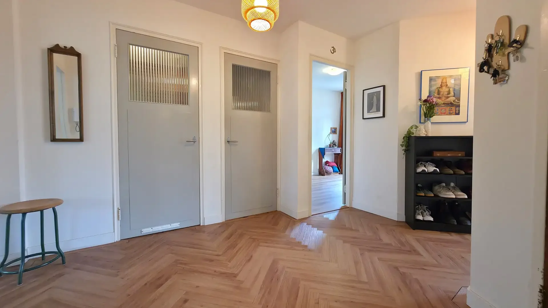 geblurde versie van de foto als achtergrond