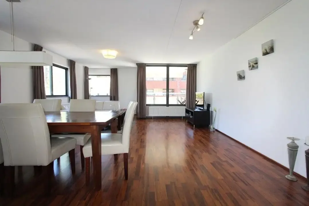 Foto van de Appartement gelegen aan de Kamerlingh Onnesstraat in Amstelveen