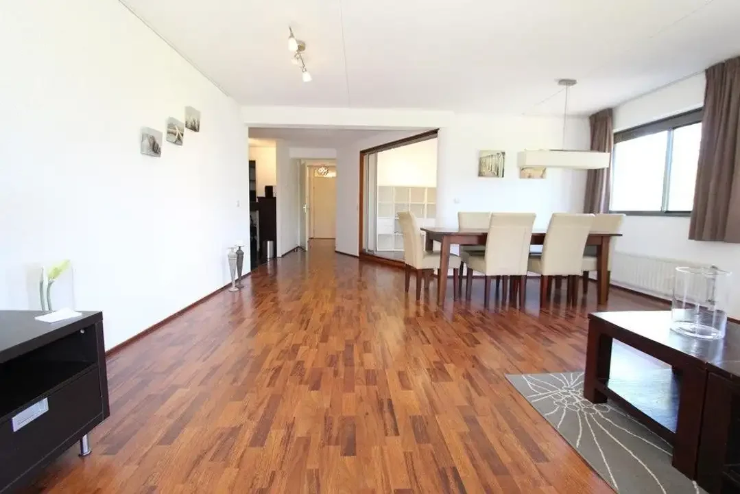 Foto van de Appartement gelegen aan de Kamerlingh Onnesstraat in Amstelveen