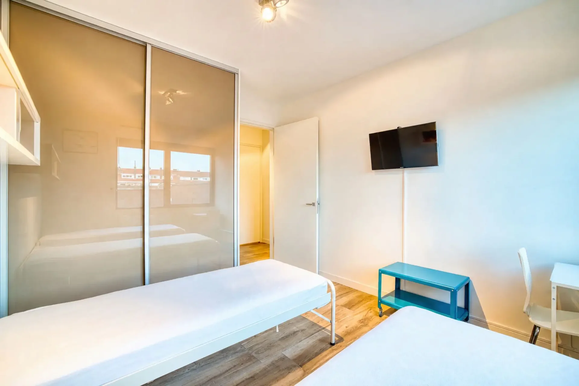 Foto van de Appartement gelegen aan de Dr. Lelykade in Den Haag